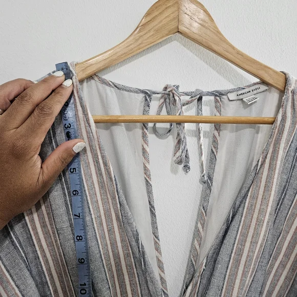 AMERICAN EAGLE Women's Striped Jumpsuit Romper Belted - Picture 11 of 14